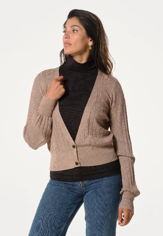 Gilet femme beige avec lignes et ouverture boutonnée