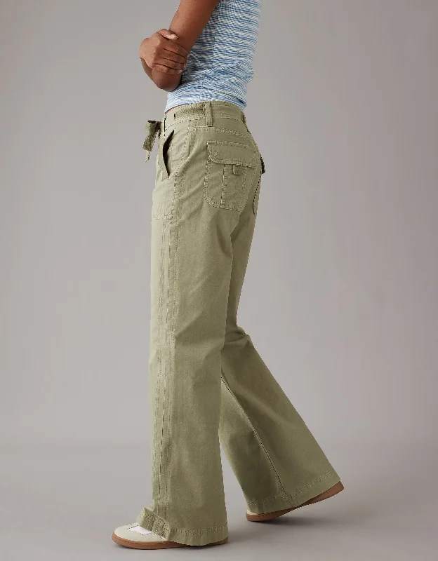 AE Low-Rise Baggy Flare Pant